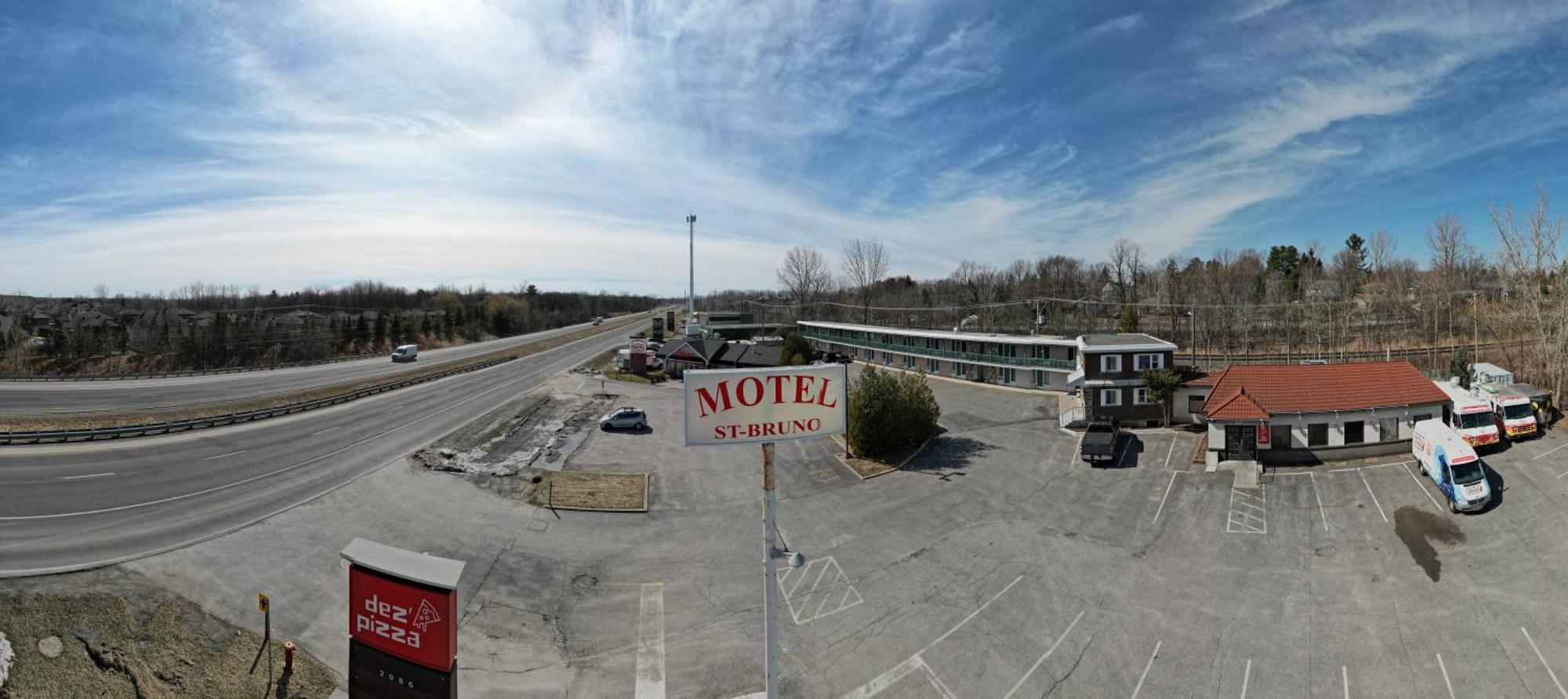 Motel Saint Bruno ภายนอก รูปภาพ