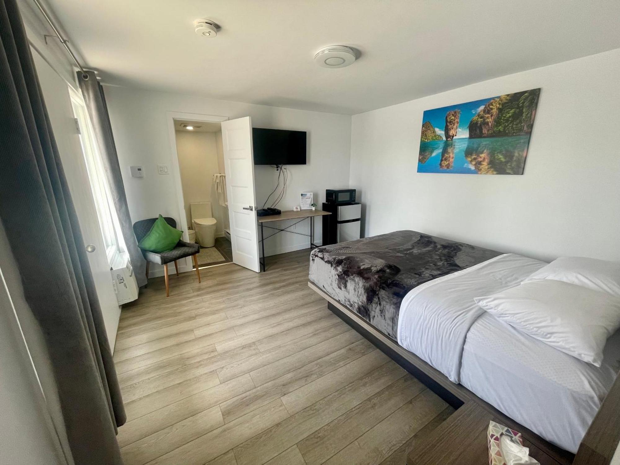 Motel Saint Bruno ภายนอก รูปภาพ