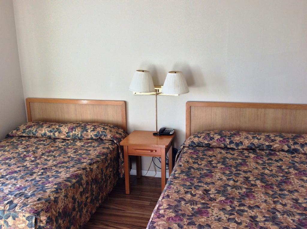 Motel Saint Bruno ห้อง รูปภาพ